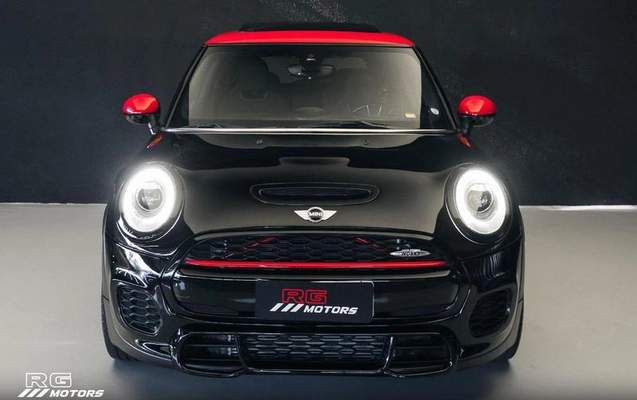 imagem-https://www.socarrao.com.br/sc-vehicle-images-prod/2130298/1784727444973-8129650_20_B_3cc8dd11b6.jpeg
