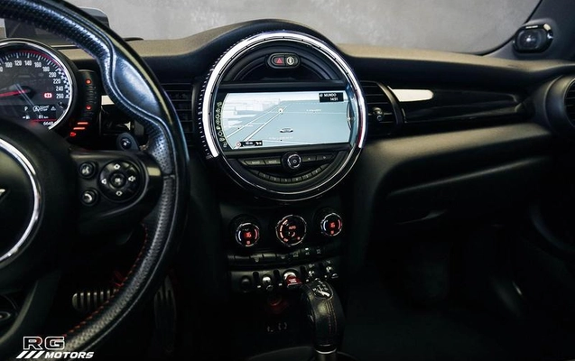 imagem-https://www.socarrao.com.br/sc-vehicle-images-prod/2130298/1784727444987-8129650_4_B_b33ef7caff.jpeg