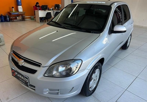 Chevrolet Celta 2014 Prata — foto 1 de 3