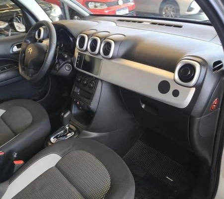imagem-https://www.socarrao.com.br/sc-vehicle-images-prod/2130714/1784743042528-7902550_11_B_c2f822f3fb.jpeg