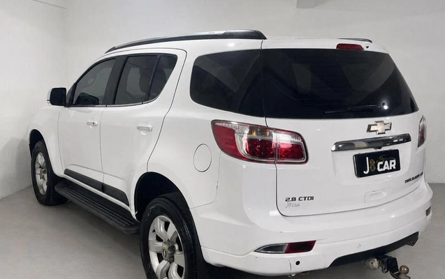 imagem-https://www.socarrao.com.br/sc-vehicle-images-prod/2131257/1789069553273-8186961_18_B_e59b9ec79f.jpeg