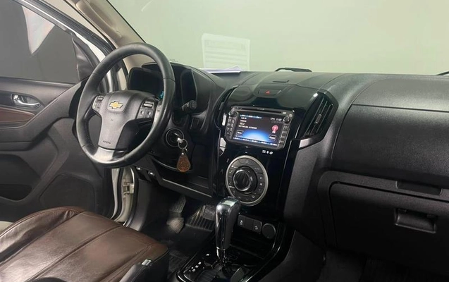 imagem-https://www.socarrao.com.br/sc-vehicle-images-prod/2131257/1789069553305-8186961_4_B_f90fe4357b.jpeg