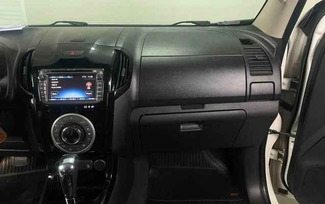 imagem-https://www.socarrao.com.br/sc-vehicle-images-prod/2131257/1789069553324-8186961_1_B_aa6d69c552.jpeg