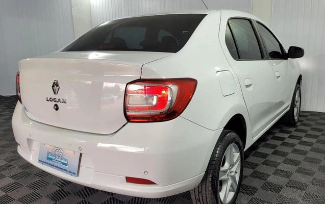 imagem-https://www.socarrao.com.br/sc-vehicle-images-prod/2131587/1789412790359-8187489_9_B_9bec7473ec.jpeg