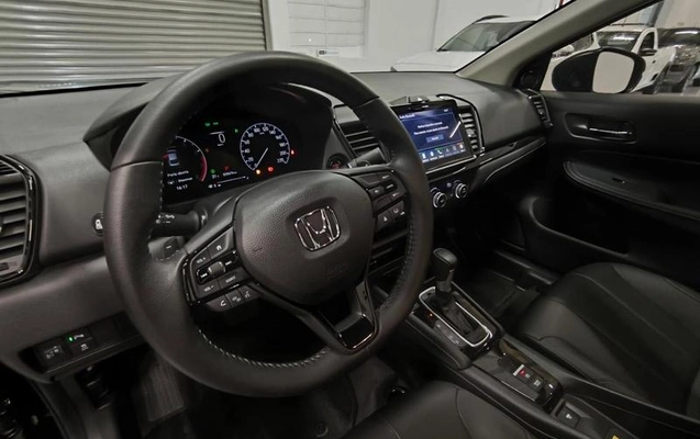 imagem-https://www.socarrao.com.br/sc-vehicle-images-prod/2131624/1791455903960-8187483_10_B_0222ed691e.jpeg