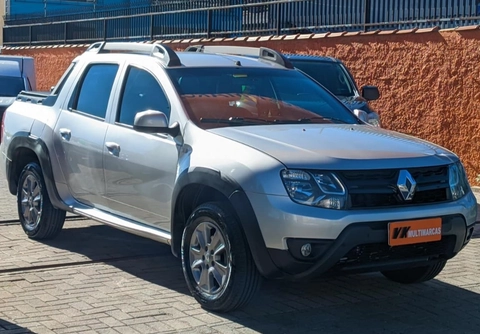 Renault Duster Oroch 2016 Prata — foto 1 de 3