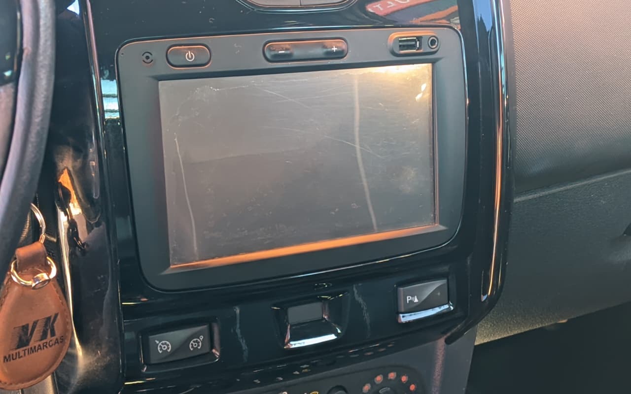 imagem-https://www.socarrao.com.br/sc-vehicle-images-prod/2132178/1781543737682-V2hhdHNBcHAgSW1hZ2UgMjAyNi0wNi0xMyBhdCAxNS4zNy4xNSAoMSkuanBlZw.jpeg