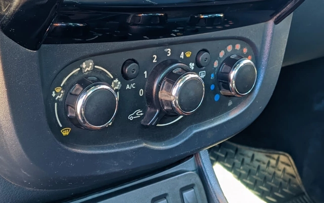 imagem-https://www.socarrao.com.br/sc-vehicle-images-prod/2132178/1781543737805-V2hhdHNBcHAgSW1hZ2UgMjAyNi0wNi0xMyBhdCAxNS4zNy4xNS5qcGVn.jpeg