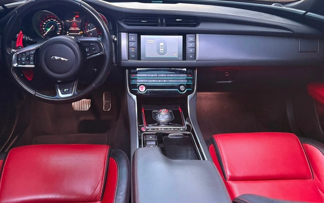imagem-https://www.socarrao.com.br/sc-vehicle-images-prod/2132330/1789136494770-febe071775af4d22bf046a971496fb9d_1785444788738.jpg