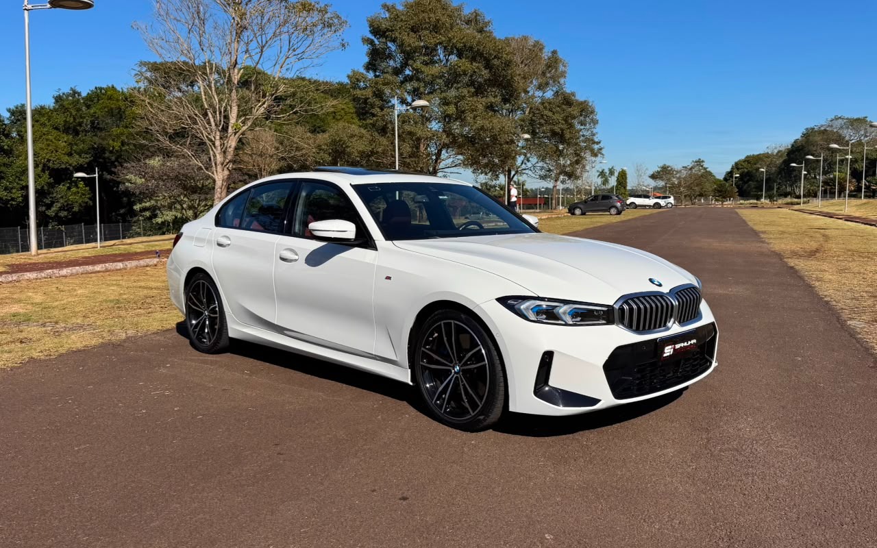 BMW 320i 2.0 TB M Sport A.Flex/M.Sport 4p na cor Branco em Londrina / PR - 2132801