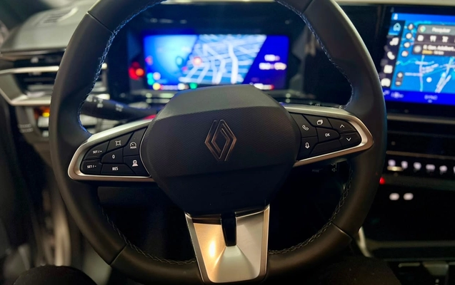 imagem-https://www.socarrao.com.br/sc-vehicle-images-prod/2134282/1781550342541-ZDZhY2VmMmMtOGQ3Ni00MGQxLWE1ZTgtNzY1ZjYxYjc2ODliLmpwZw.jpg