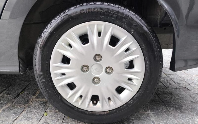 imagem-https://www.socarrao.com.br/sc-vehicle-images-prod/2134343/1789050028633-8093078_11_B_403c183ea0.jpeg