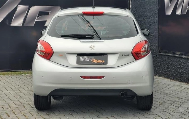 imagem-https://www.socarrao.com.br/sc-vehicle-images-prod/2134353/1788802503657-8188593_0_B_07415512a5.jpeg