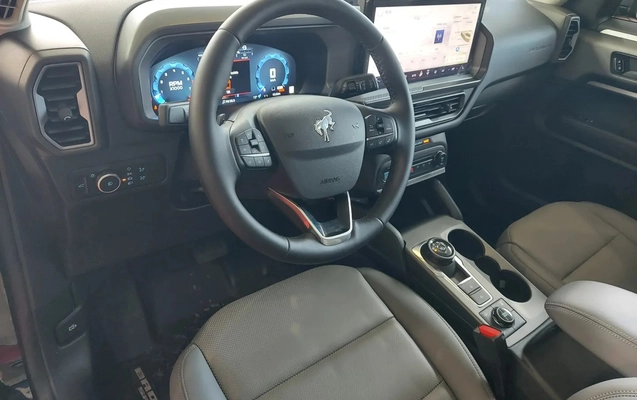 imagem-https://www.socarrao.com.br/sc-vehicle-images-prod/2134430/1788296736344-ba5810d1-d001-405a-b62d-79f9fa547baa.jpg