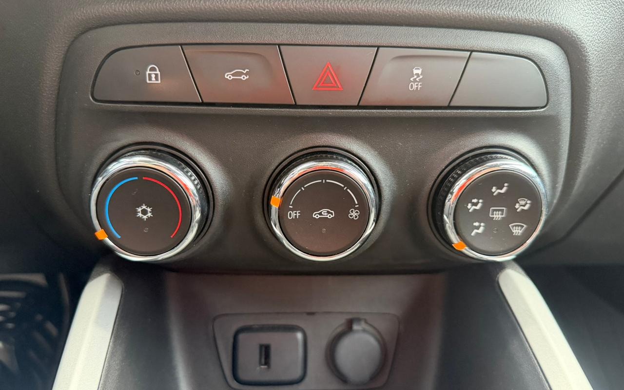 imagem-https://www.socarrao.com.br/sc-vehicle-images-prod/2134447/1781552596217-V2hhdHNBcHAgSW1hZ2UgMjAyNi0wNi0xNSBhdCAxNC40MS40MiAoNCkuanBlZw.jpeg