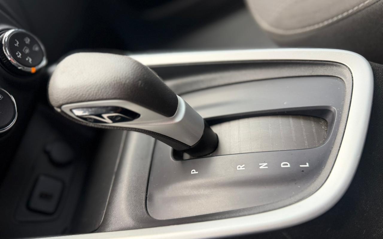 imagem-https://www.socarrao.com.br/sc-vehicle-images-prod/2134447/1781552596631-V2hhdHNBcHAgSW1hZ2UgMjAyNi0wNi0xNSBhdCAxNC40MS40My5qcGVn.jpeg