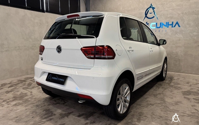 imagem-https://www.socarrao.com.br/sc-vehicle-images-prod/2134753/1789412629101-63b0e4a5848e45c0a786c93bb63e4f75_1778699561863.jpeg