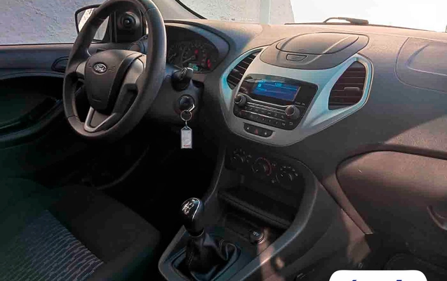 imagem-https://www.socarrao.com.br/sc-vehicle-images-prod/2134905/1788963289498-577a4b64-d7e7-438d-ba2a-ab1c398ef9fe.jpg