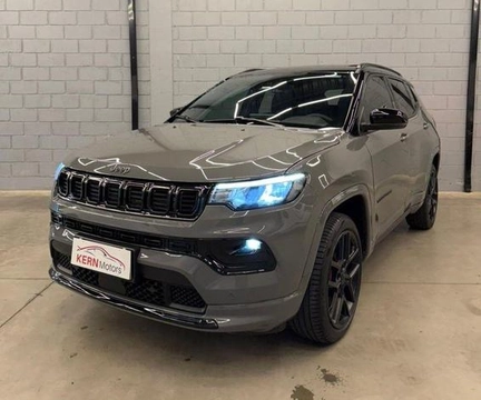 Jeep Compass 2026 Cinza — foto 1 de 3