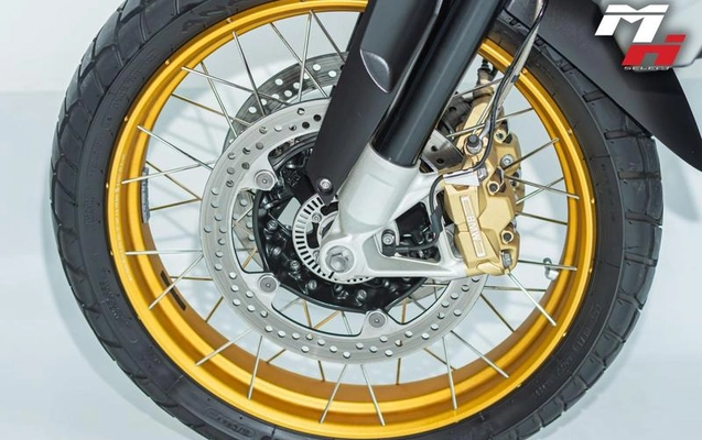 imagem-https://www.socarrao.com.br/sc-vehicle-images-prod/2135148/1783954052873-7849165_9_B_1403f527cb.jpeg
