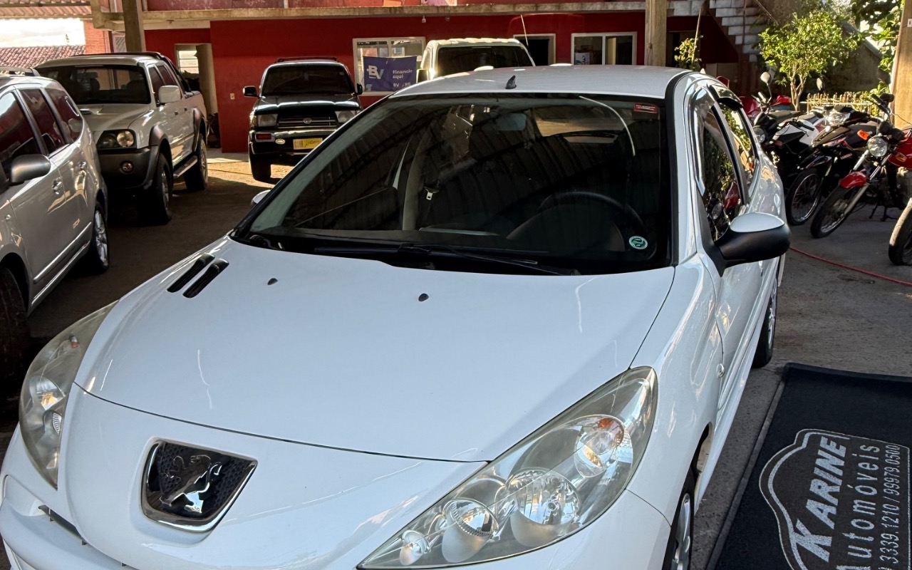 imagem-https://www.socarrao.com.br/sc-vehicle-images-prod/2135323/1781559057259-SU1HXzQ4NTAuanBlZw.jpeg