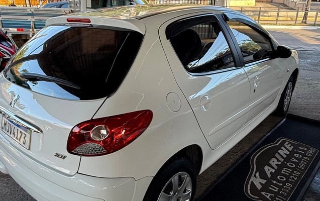 imagem-https://www.socarrao.com.br/sc-vehicle-images-prod/2135323/1781559057447-SU1HXzQ4NTQuanBlZw.jpeg