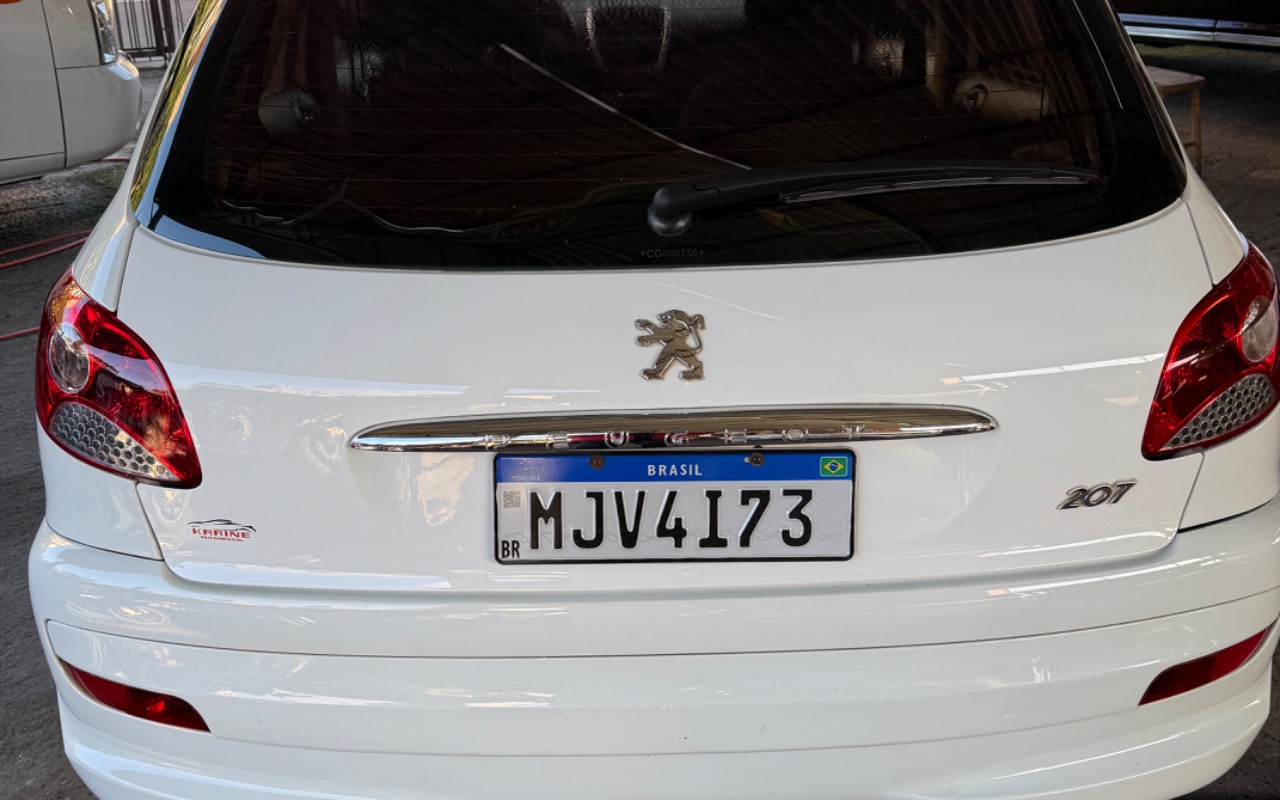 imagem-https://www.socarrao.com.br/sc-vehicle-images-prod/2135323/1781559057725-SU1HXzQ4NDkuanBlZw.jpeg