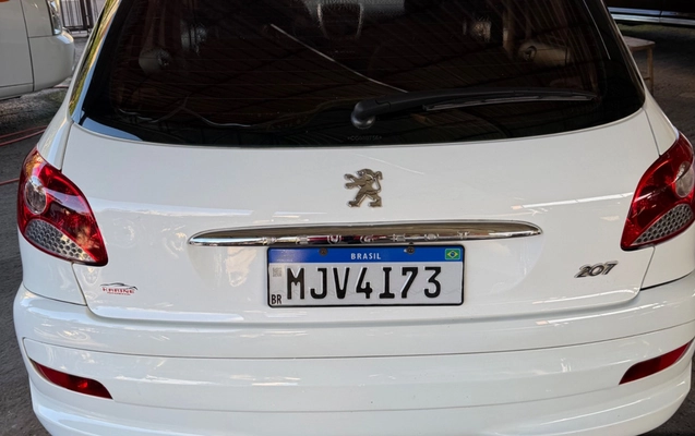 imagem-https://www.socarrao.com.br/sc-vehicle-images-prod/2135323/1781559057725-SU1HXzQ4NDkuanBlZw.jpeg