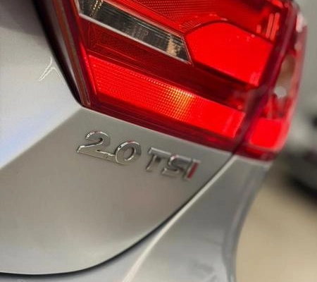 imagem-https://www.socarrao.com.br/sc-vehicle-images-prod/2135325/1782827258937-8112782_18_B_70afdb9c4a.jpeg