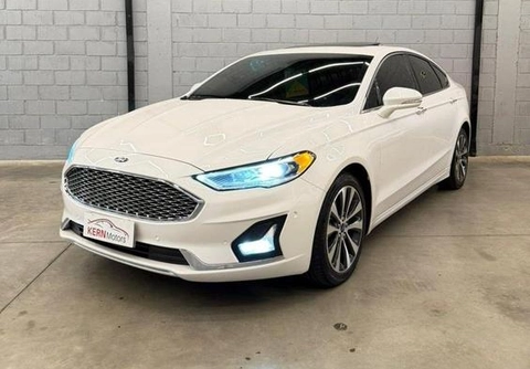 Ford Fusion 2019 Branco — foto 1 de 3