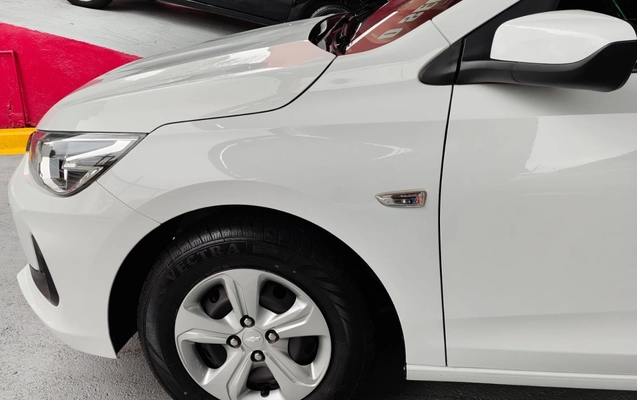 imagem-https://www.socarrao.com.br/sc-vehicle-images-prod/2135560/1781556962355-V2hhdHNBcHAgSW1hZ2UgMjAyNi0wNi0xNSBhdCAxNi4xMy4wMS5qcGVn.jpeg