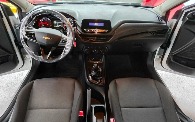 imagem-https://www.socarrao.com.br/sc-vehicle-images-prod/2135560/1781556963317-V2hhdHNBcHAgSW1hZ2UgMjAyNi0wNi0xNSBhdCAxNi4xMy4wNC5qcGVn.jpeg