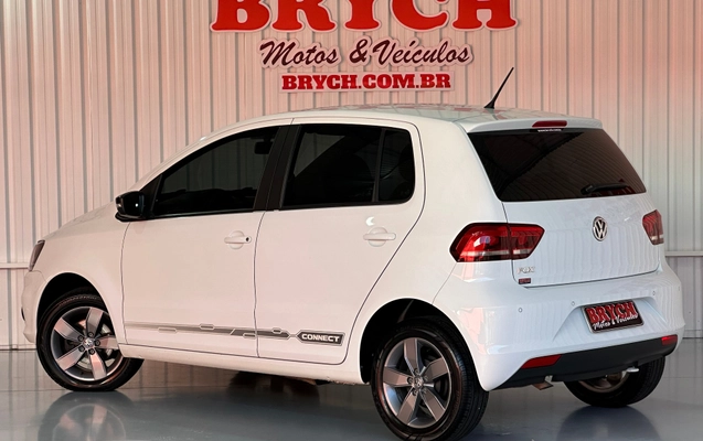 imagem-https://www.socarrao.com.br/sc-vehicle-images-prod/2135596/1789048101042-66f7d7186b654a8cad2caed4f8d139b1_1781531191707.jpg