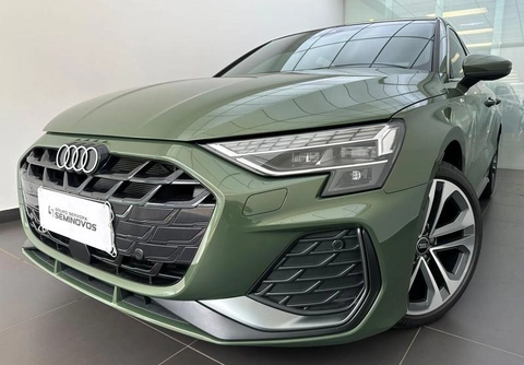 Audi A3 2025 Verde — foto 1 de 3
