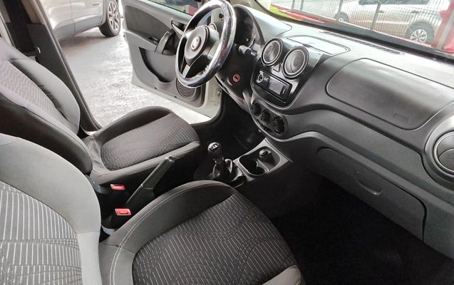 imagem-https://www.socarrao.com.br/sc-vehicle-images-prod/2135674/1781557593030-V2hhdHNBcHAgSW1hZ2UgMjAyNi0wNi0xNSBhdCAxNS4zNi4wNCAoMSkuanBlZw.jpeg