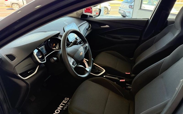 imagem-https://www.socarrao.com.br/sc-vehicle-images-prod/2135676/1781962027367-8189474_7_B_0ac3fa9585.jpeg