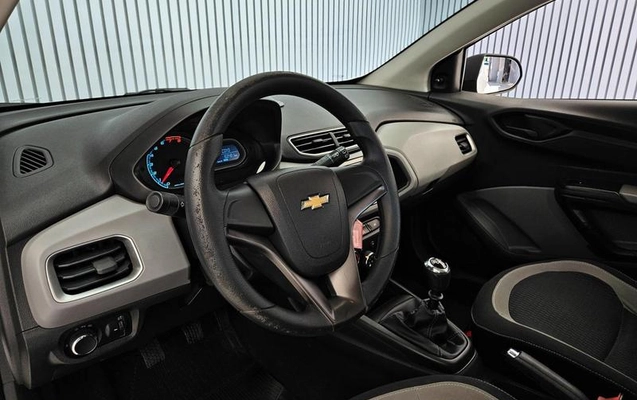 imagem-https://www.socarrao.com.br/sc-vehicle-images-prod/2135785/1784399674410-8184849_20_B_657d4732c3.jpeg