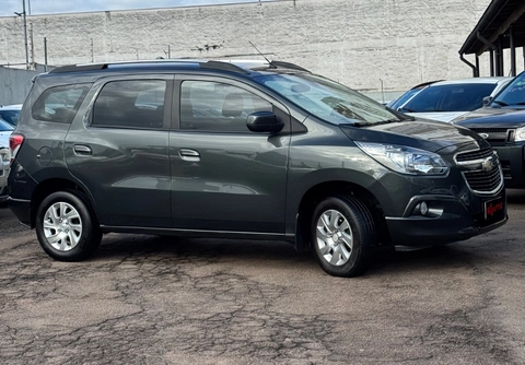 Chevrolet Spin 2016 Cinza — foto 1 de 3