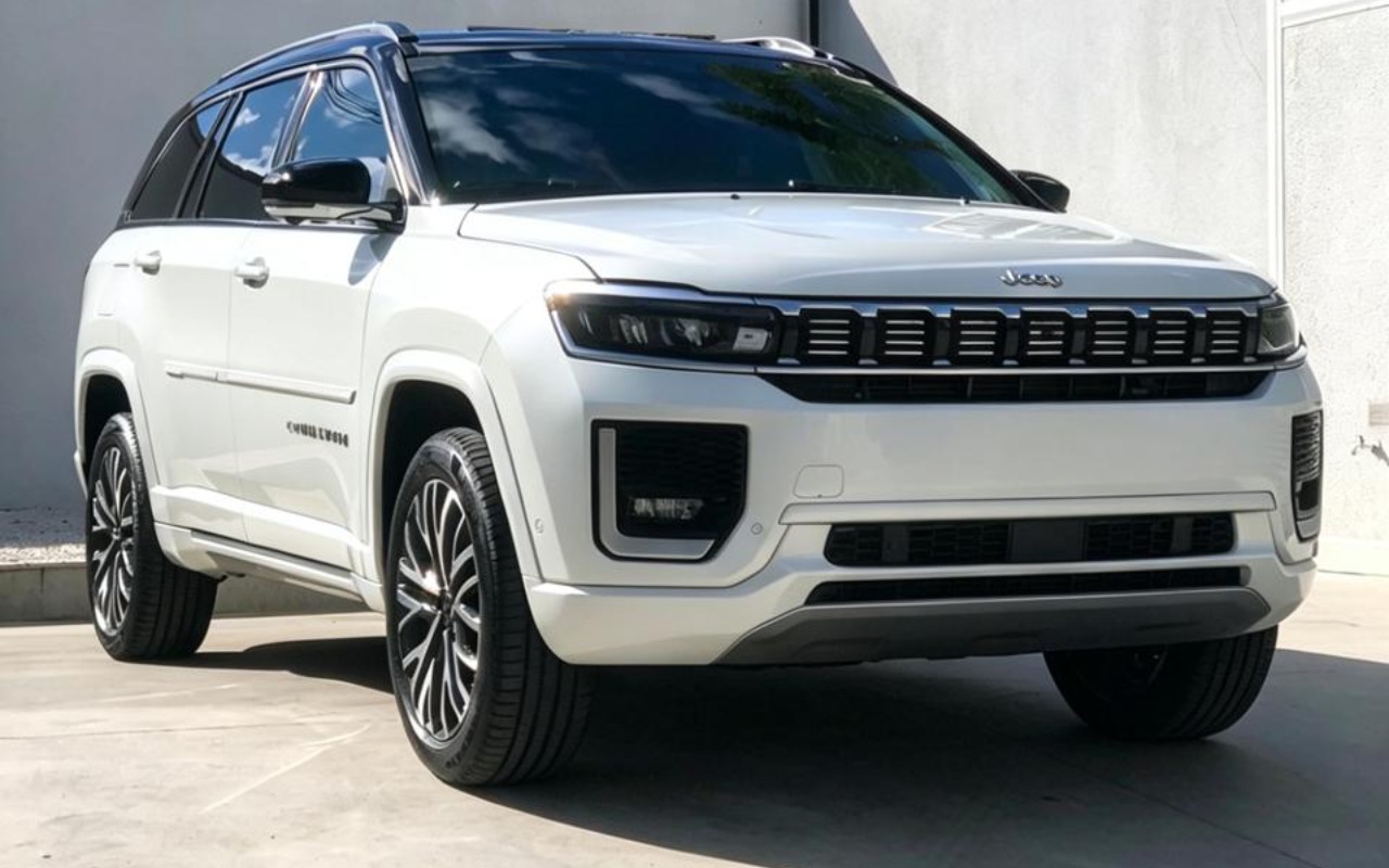 Jeep Commander 2026 Branco — foto 1 de 3