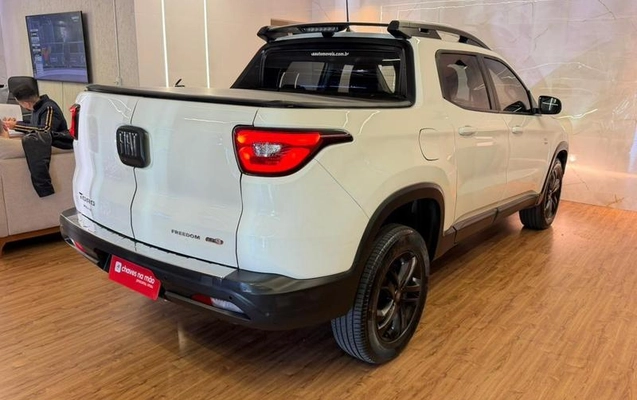 imagem-https://www.socarrao.com.br/sc-vehicle-images-prod/2136504/1789584427340-8189617_1_B_1c5fa0be84.jpeg
