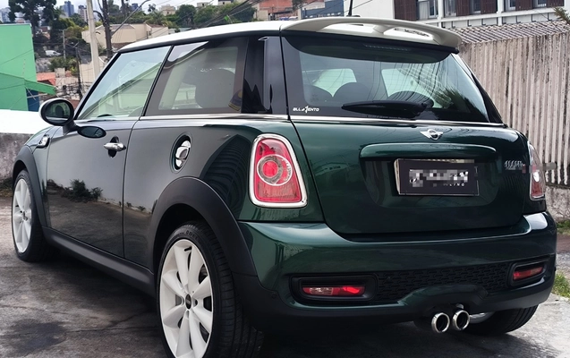 imagem-https://www.socarrao.com.br/sc-vehicle-images-prod/2139622/1781570110315-SU1HLTIwMjYwNjA0LVdBMDAxMS5qcGc.jpg