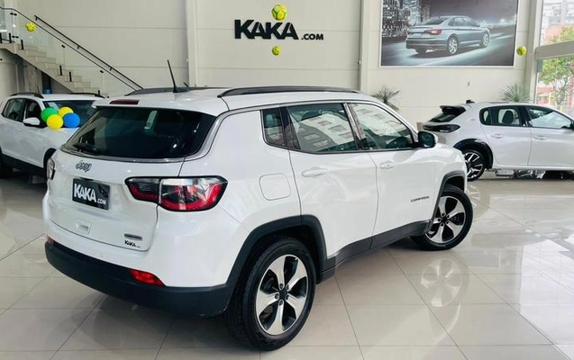 imagem-https://www.socarrao.com.br/sc-vehicle-images-prod/2141234/1781575237470-8017099_9_B_d2fe3bbaf3.jpeg