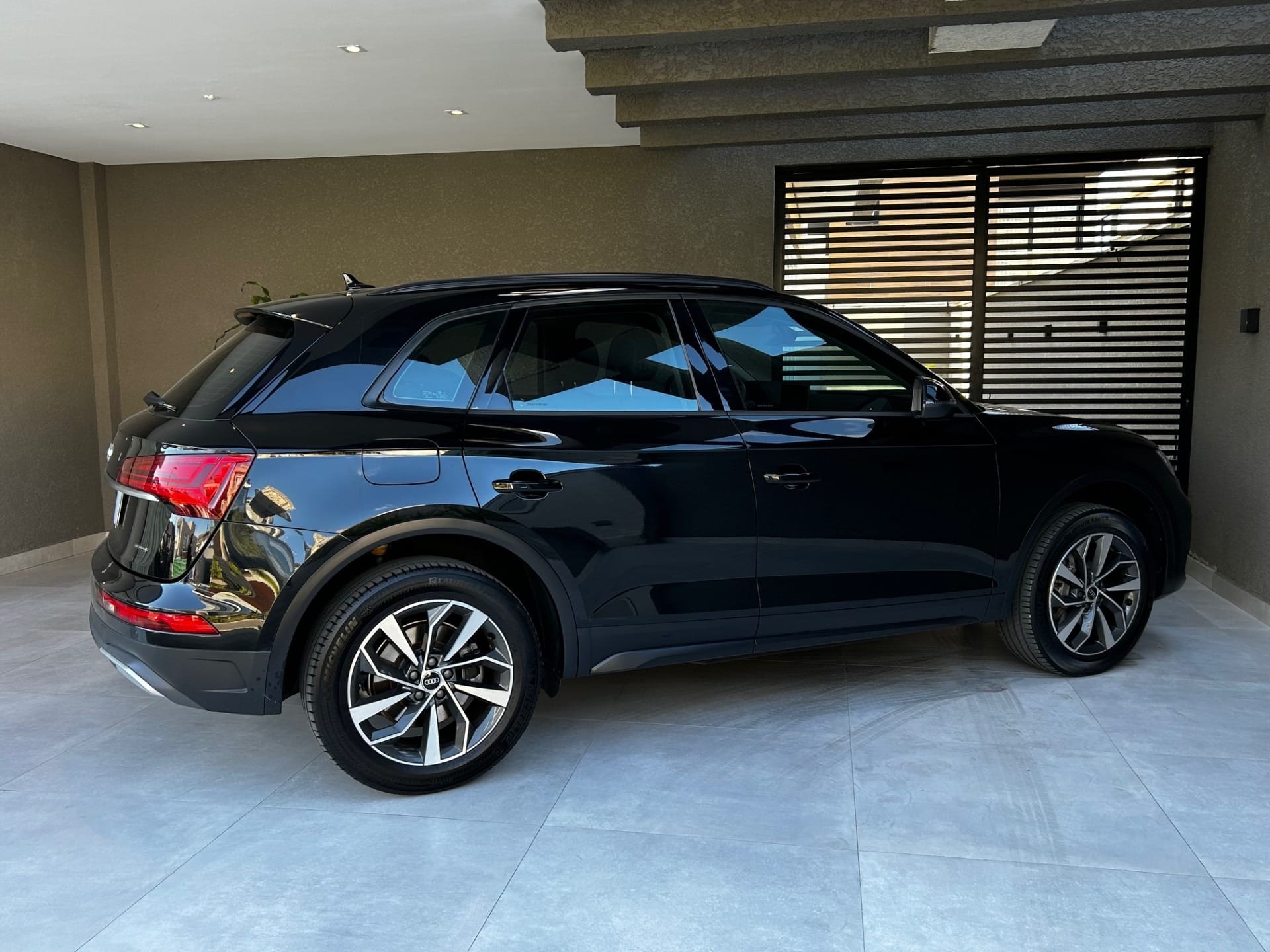 imagem-https://www.socarrao.com.br/sc-vehicle-images-prod/21429/1769988303824-6807146OR_1753717424_90_480.jpg