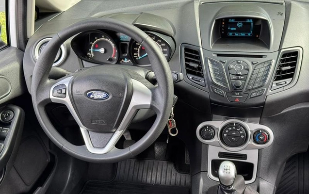 imagem-https://www.socarrao.com.br/sc-vehicle-images-prod/2149286/1781784204961-8169960_9_B_2a453729ad.jpeg