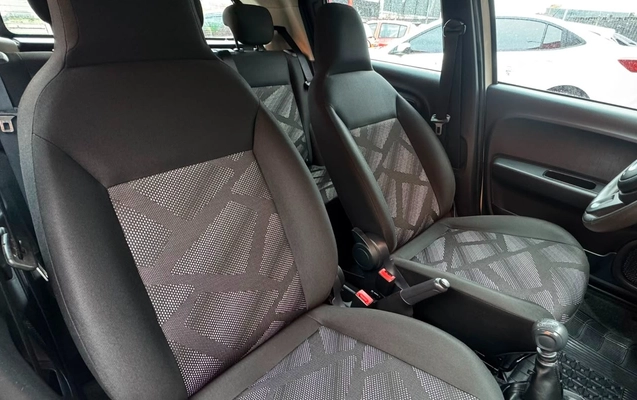 imagem-https://www.socarrao.com.br/sc-vehicle-images-prod/2150342/1781613547224-V2hhdHNBcHAgSW1hZ2UgMjAyNi0wNi0xNSBhdCAxMS40OC4xMSAoMSkuanBlZw.jpeg