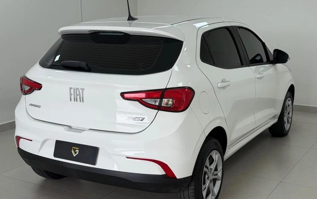 imagem-https://www.socarrao.com.br/sc-vehicle-images-prod/2150615/1784036206341-8071752_6_B_cacf1e706a.jpeg