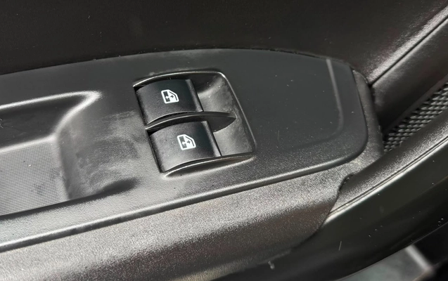imagem-https://www.socarrao.com.br/sc-vehicle-images-prod/2150695/1781614426952-V2hhdHNBcHAgSW1hZ2UgMjAyNi0wNi0xNSBhdCAxMS40MC4yMCAoMykuanBlZw.jpeg
