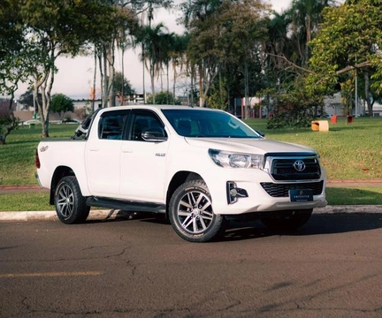 Toyota Hilux 2020 Branco — foto 1 de 3