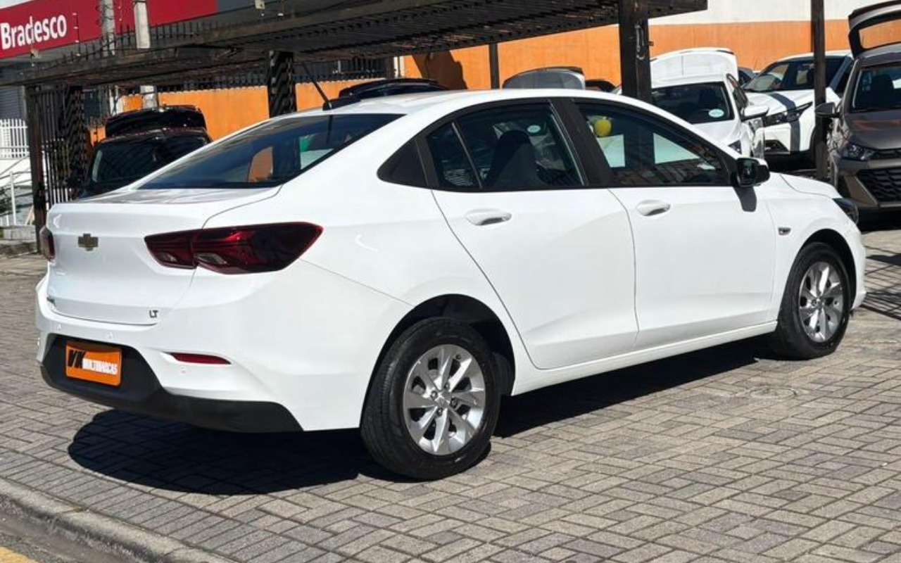 imagem-https://www.socarrao.com.br/sc-vehicle-images-prod/2150724/1781614763035-ODE4MjIxNl8zX0JfODlkOGE4ZmQ5ZC5qcGVn.jpeg