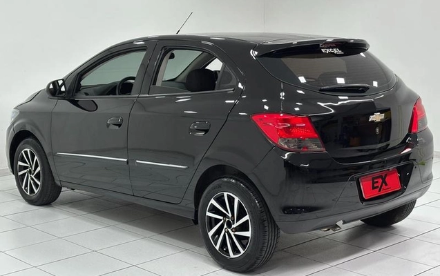 imagem-https://www.socarrao.com.br/sc-vehicle-images-prod/2150911/1789136699635-8190144_1_B_07a9a995df.jpeg